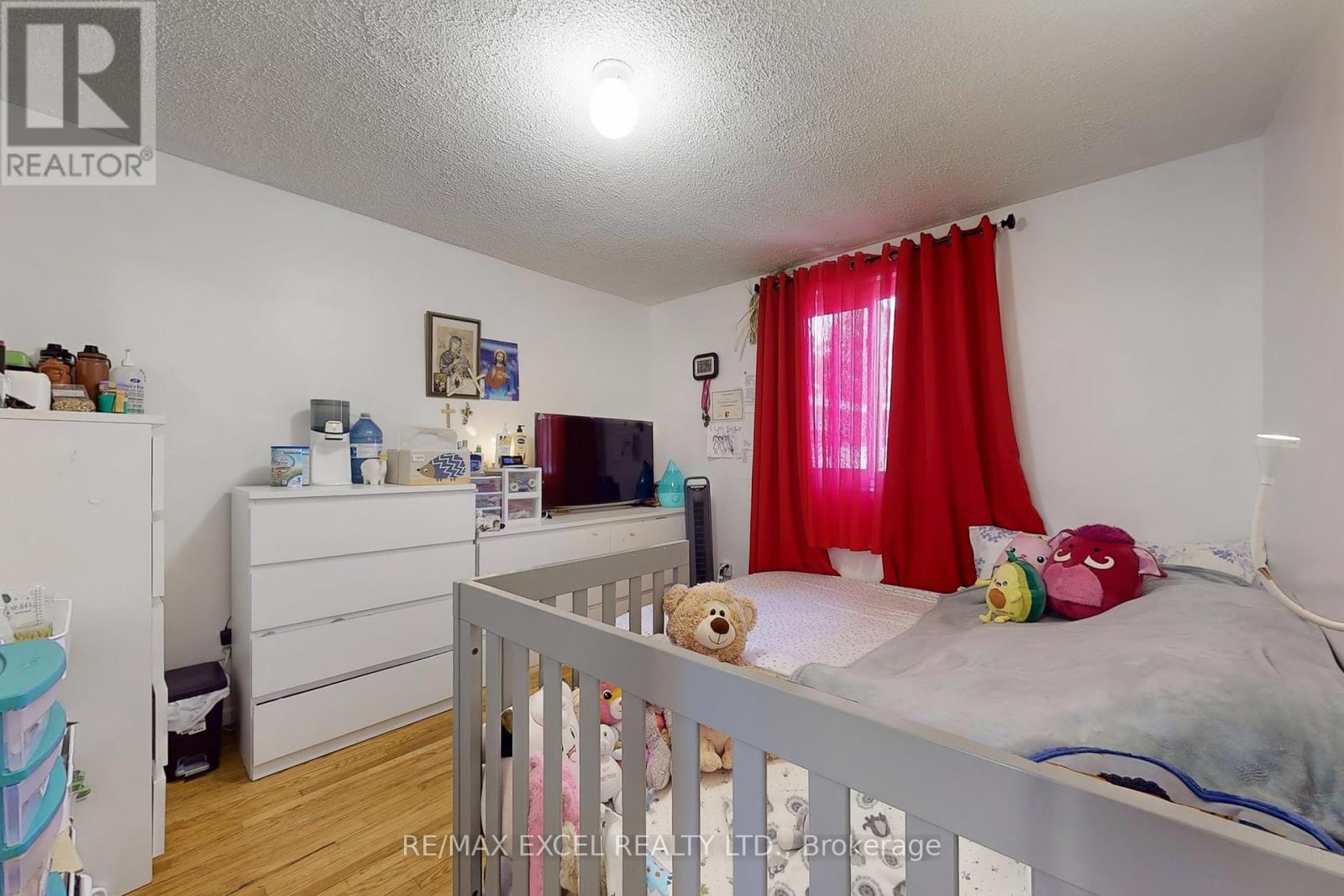 51 Kendleton Avenue, Toronto, Ontario  M9V 1T9 - Photo 29 - W12189722