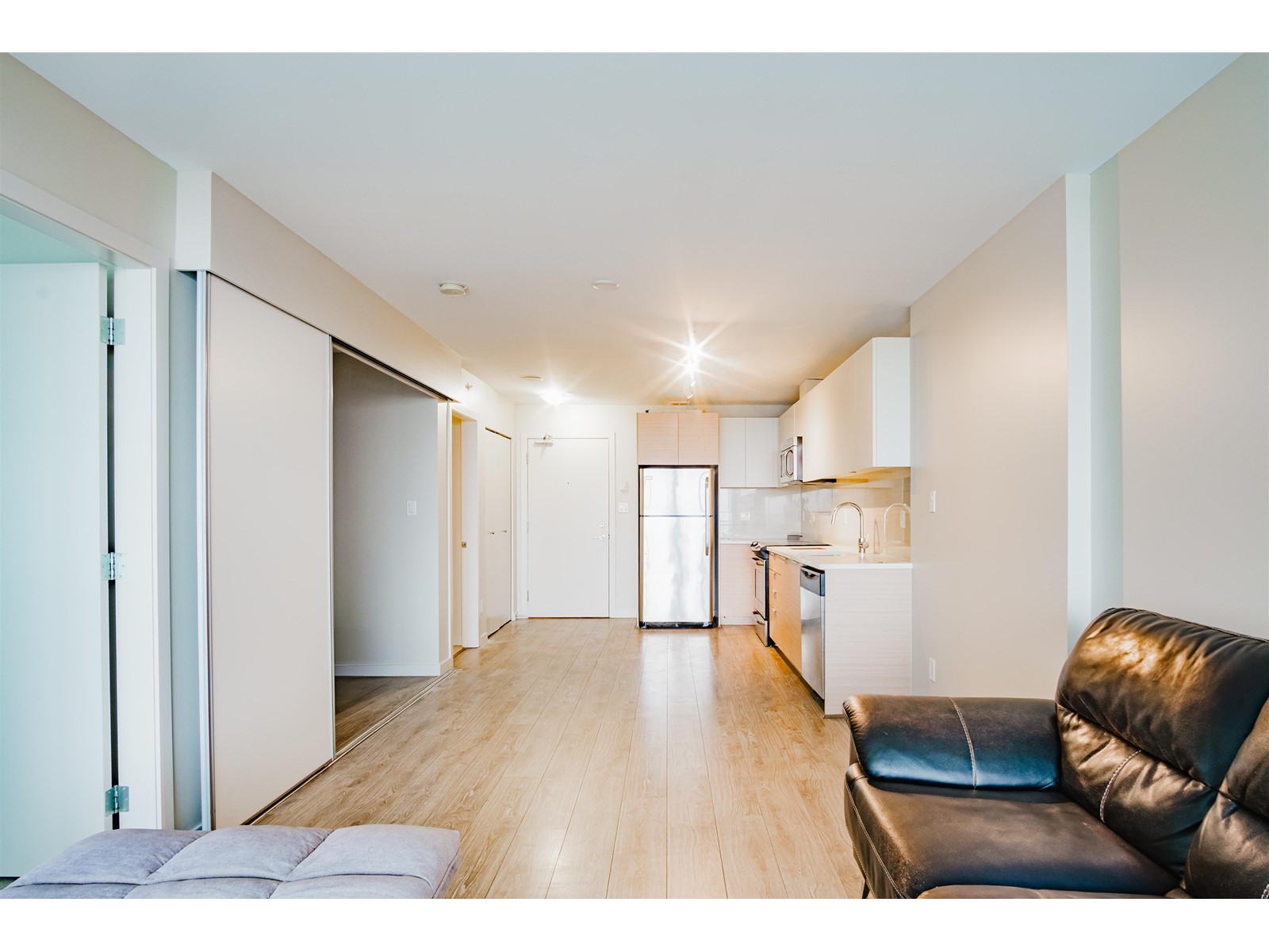 2102 13303 Central Avenue, Surrey, British Columbia  V3T 0K6 - Photo 10 - R3009561