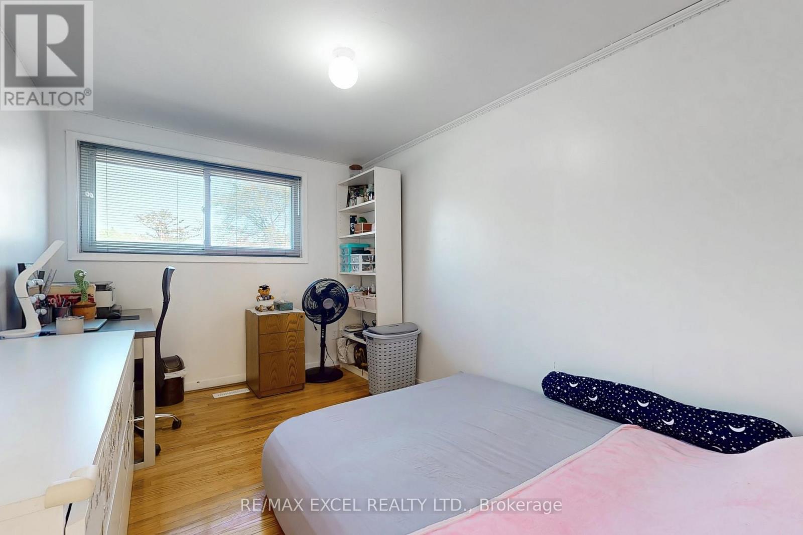 51 Kendleton Avenue, Toronto, Ontario  M9V 1T9 - Photo 28 - W12189722