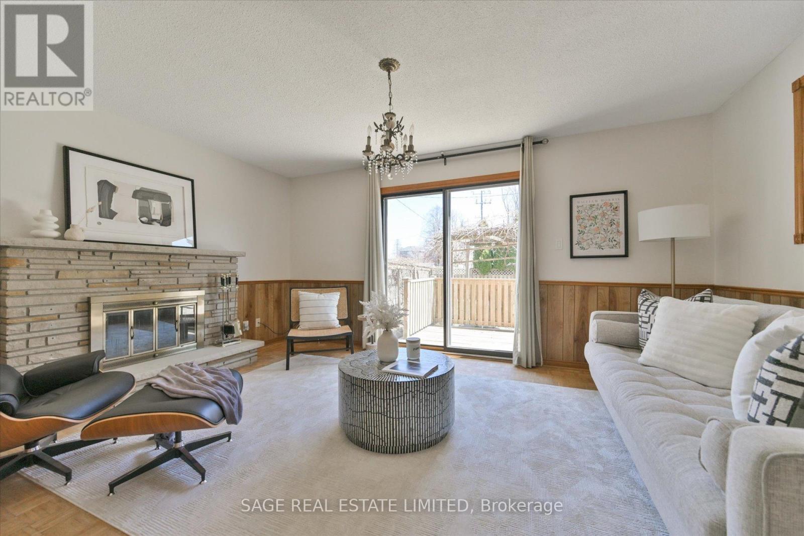 1 Goa Court, Toronto, Ontario  M8W 4Y2 - Photo 15 - W12190233