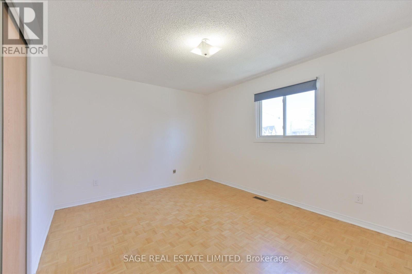 1 Goa Court, Toronto, Ontario  M8W 4Y2 - Photo 26 - W12190233