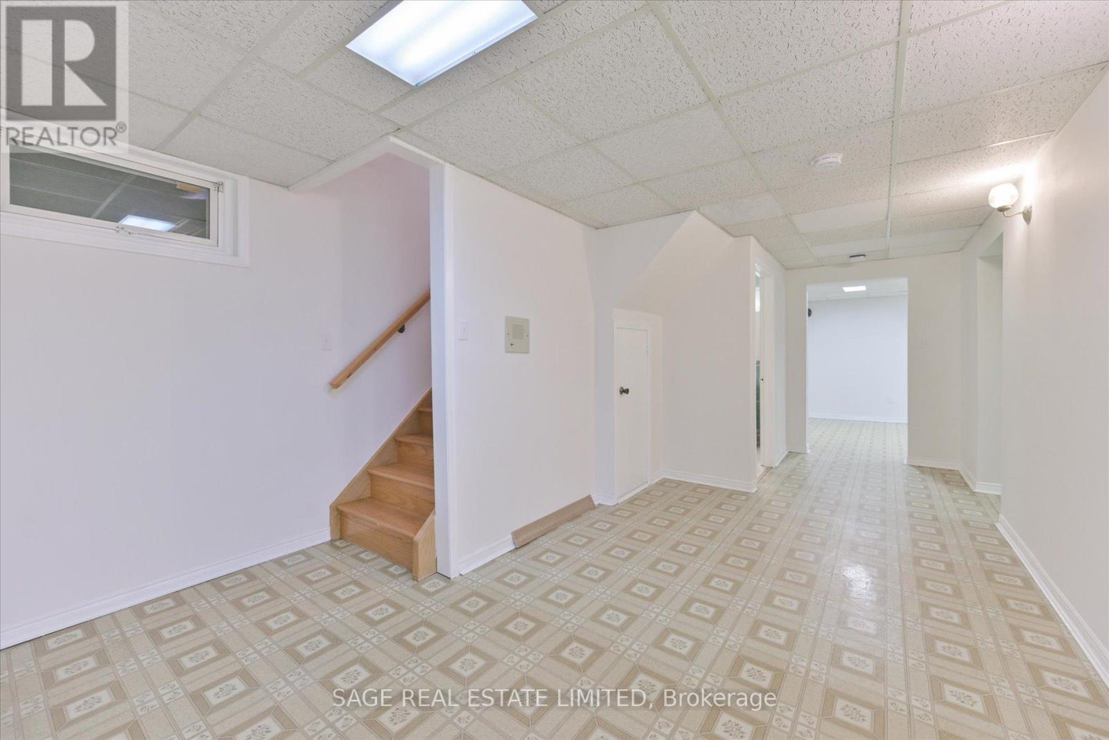 1 Goa Court, Toronto, Ontario  M8W 4Y2 - Photo 28 - W12190233