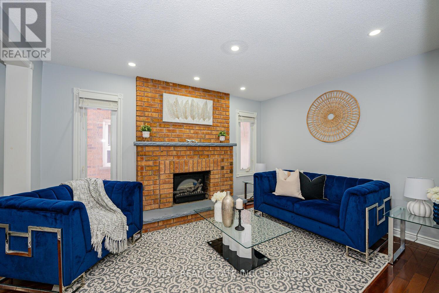 3446 Bertrand Road, Mississauga, Ontario  L5L 4G4 - Photo 11 - W12173296