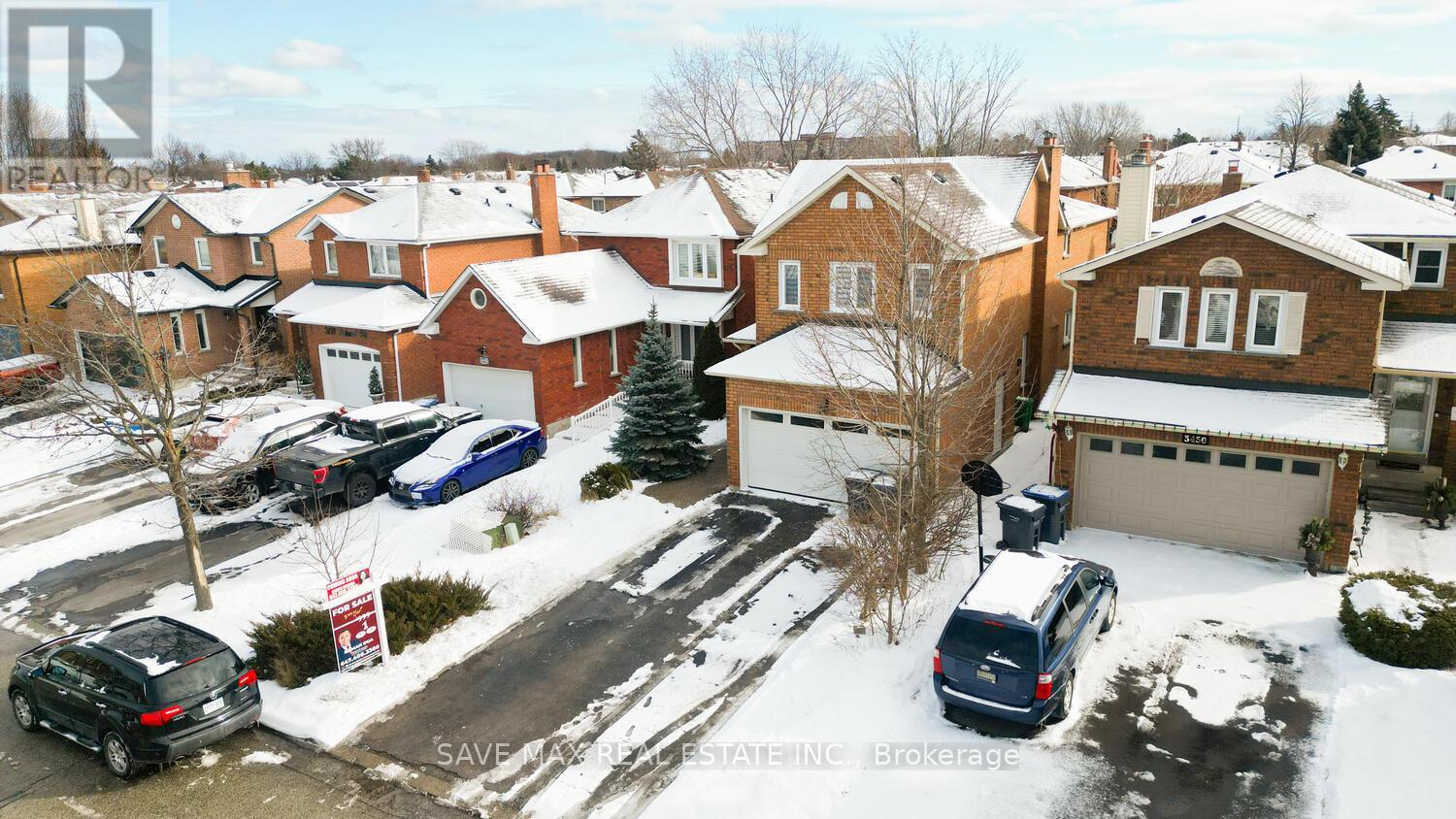 3446 Bertrand Road, Mississauga, Ontario  L5L 4G4 - Photo 5 - W12173296