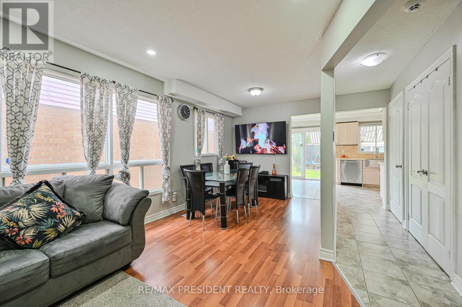 351 Rutherford Road N, Brampton (Madoc), Ontario  L6V 3V9 - Photo 10 - W12190748