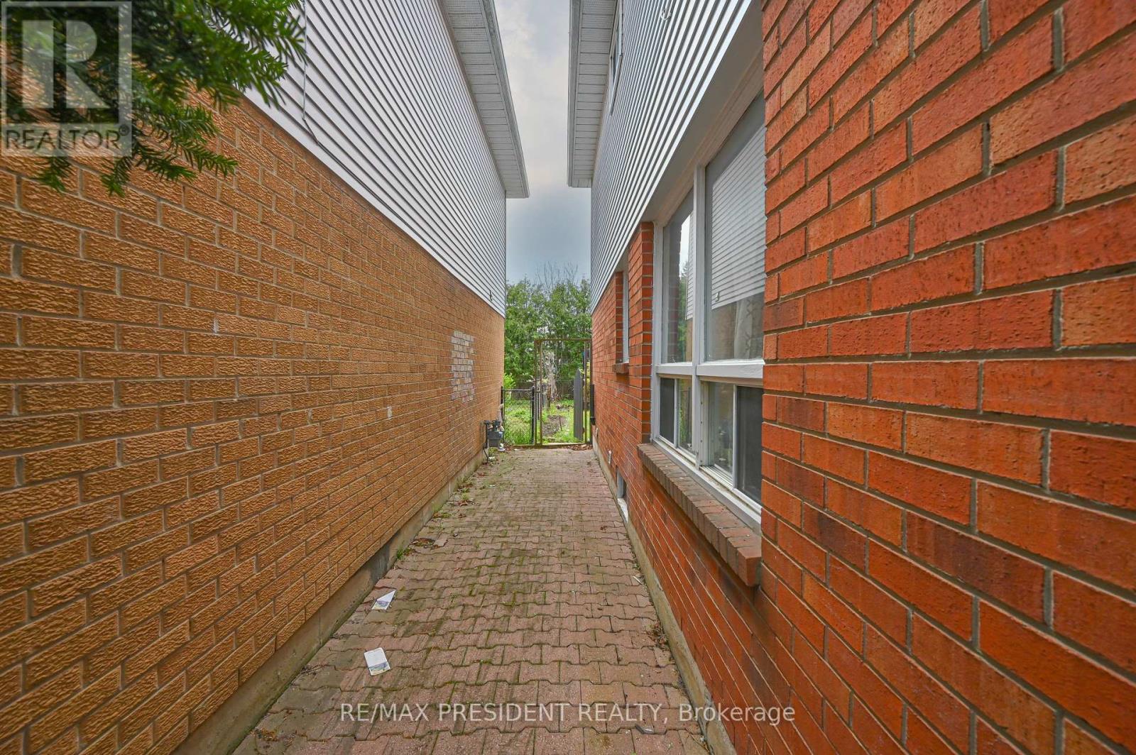 351 Rutherford Road N, Brampton (Madoc), Ontario  L6V 3V9 - Photo 43 - W12190748