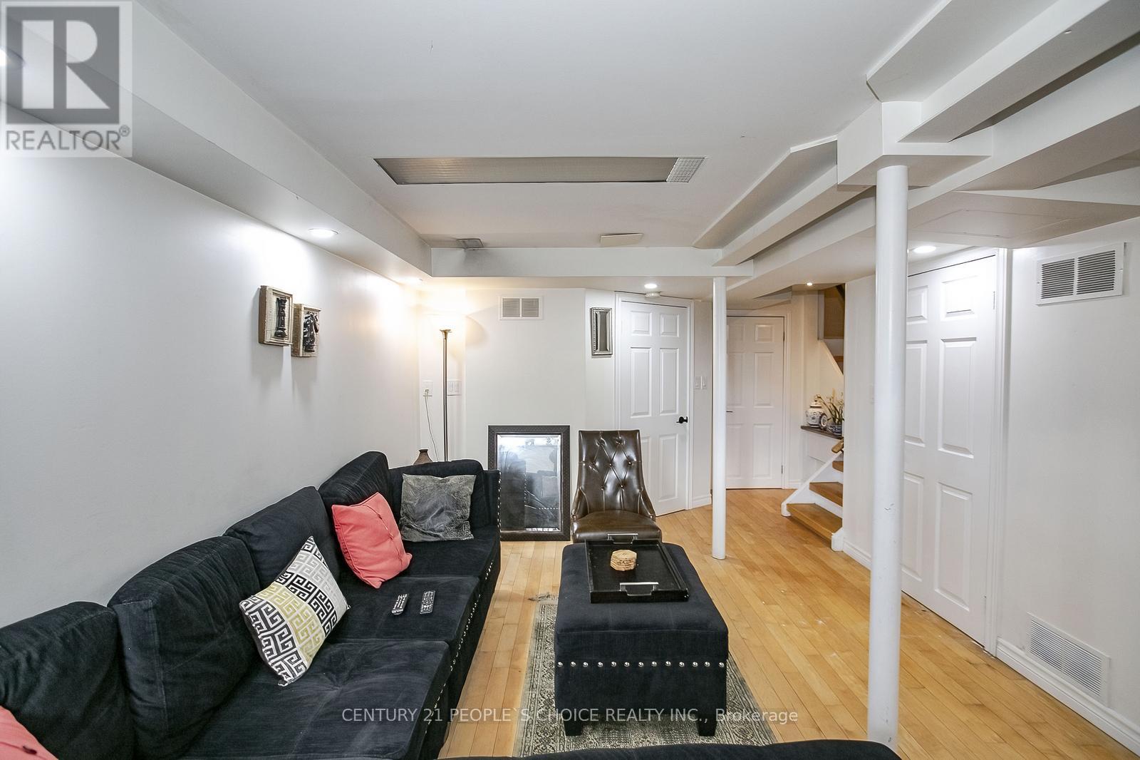 81 Ravenscliffe Court, Brampton, Ontario  L6X 4N9 - Photo 40 - W12192496