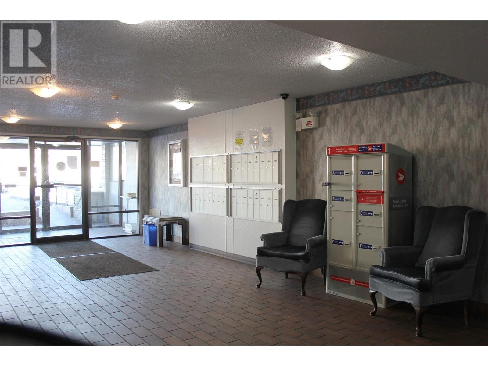 130 SKAHA Place Unit# 307, Penticton, BC V2A7L1