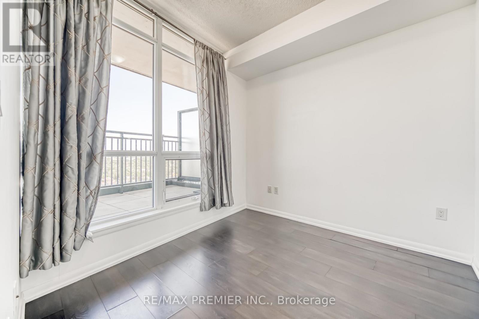 2013 - 800 Lawrence Avenue W, Toronto, Ontario  M6A 0B1 - Photo 17 - W12191624