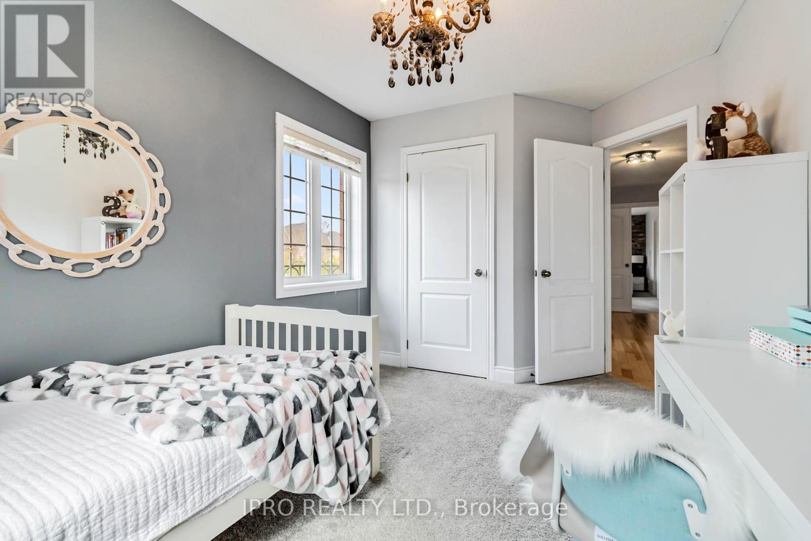 261 Grayling Drive, Oakville (Br Bronte), Ontario  L6L 6X4 - Photo 24 - W12192513