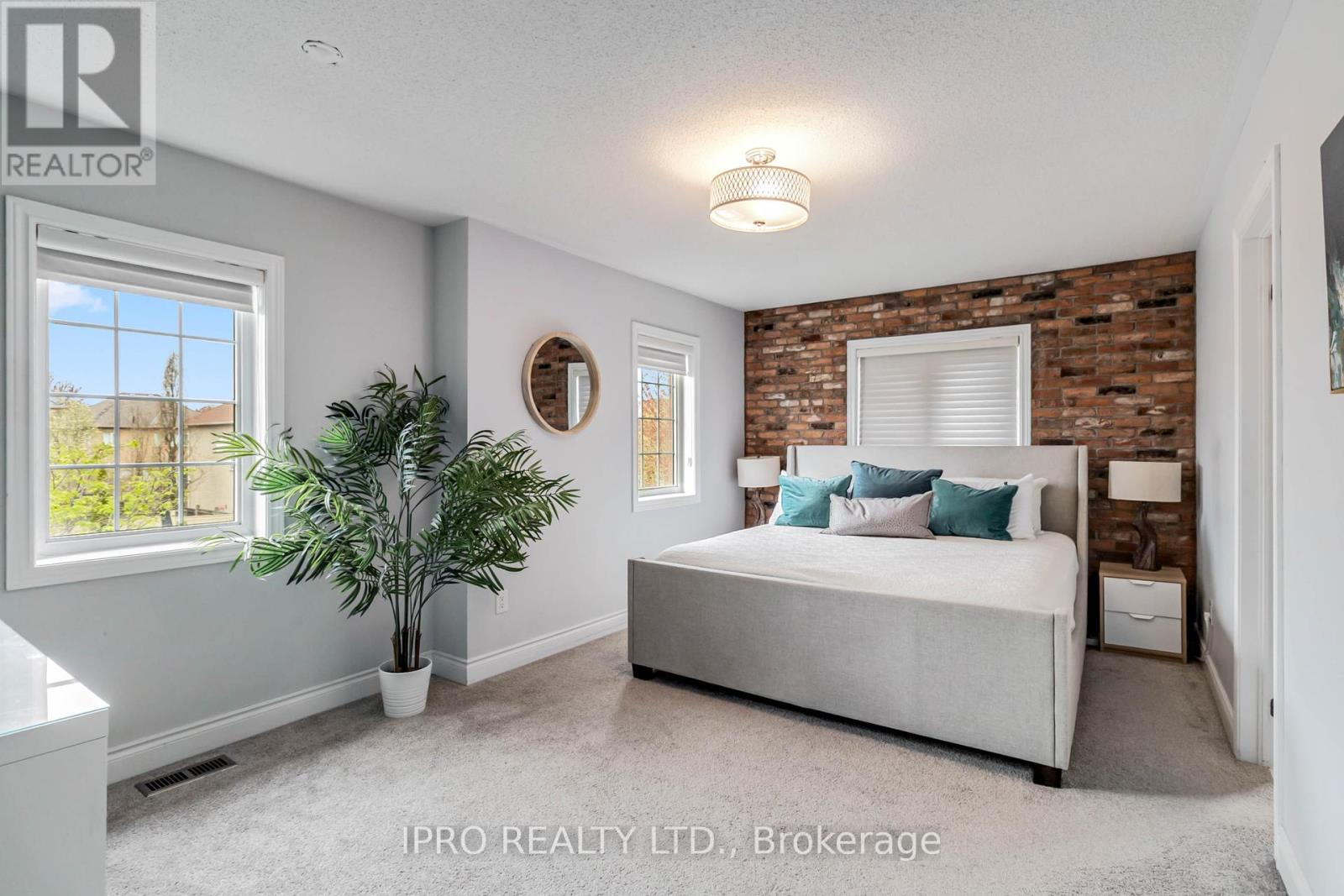 261 Grayling Drive, Oakville, Ontario  L6L 6X4 - Photo 19 - W12192513