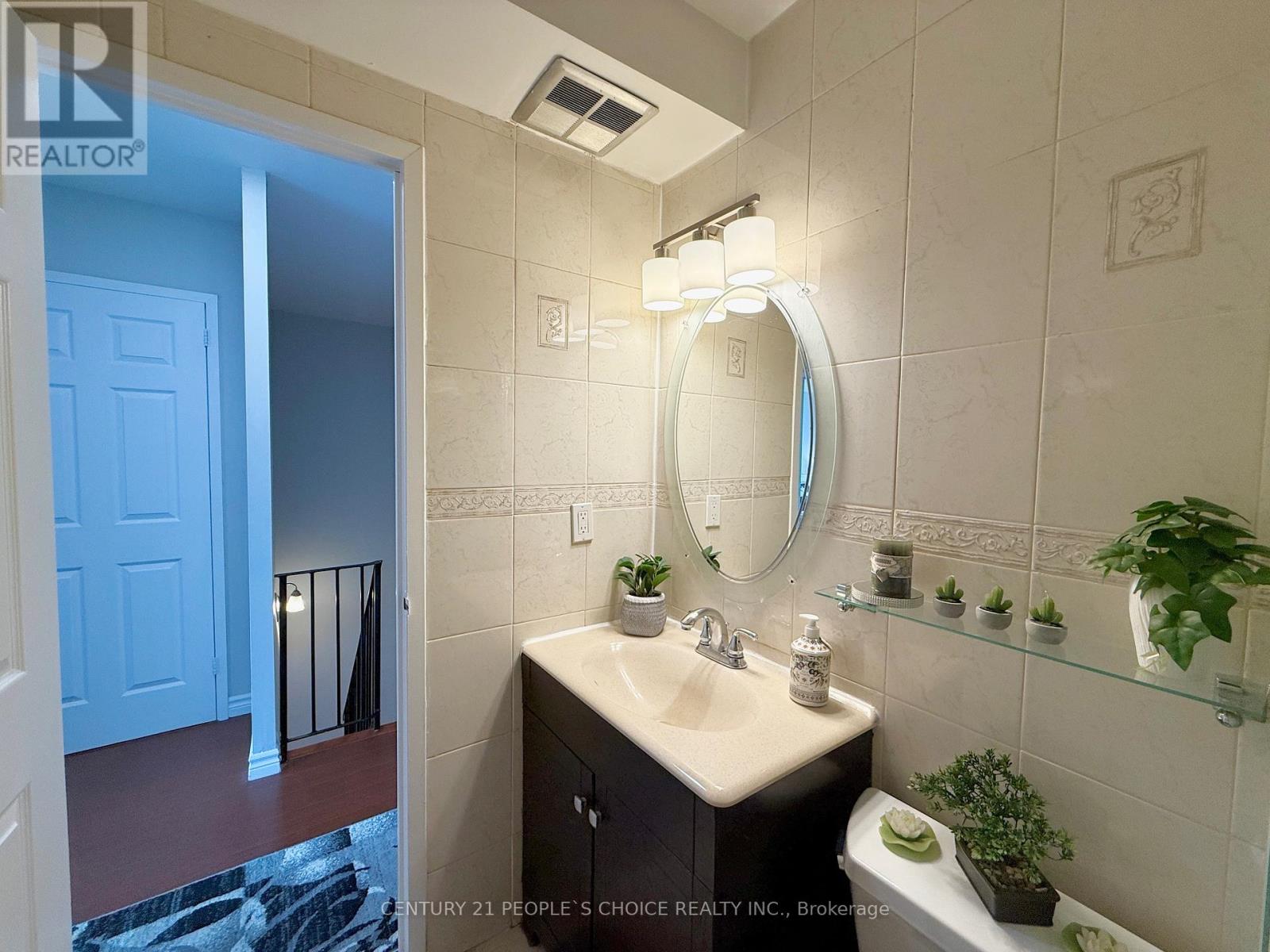 216 - 2095 Roche Court, Mississauga, Ontario  L5K 2C8 - Photo 41 - W12192514