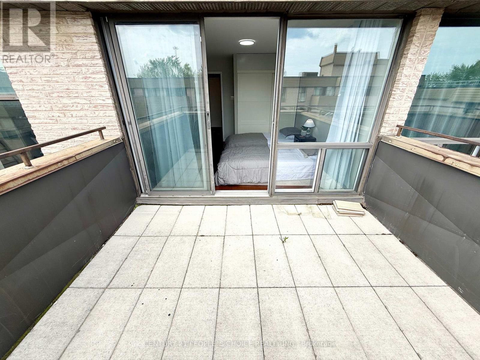 216 - 2095 Roche Court, Mississauga, Ontario  L5K 2C8 - Photo 31 - W12192514