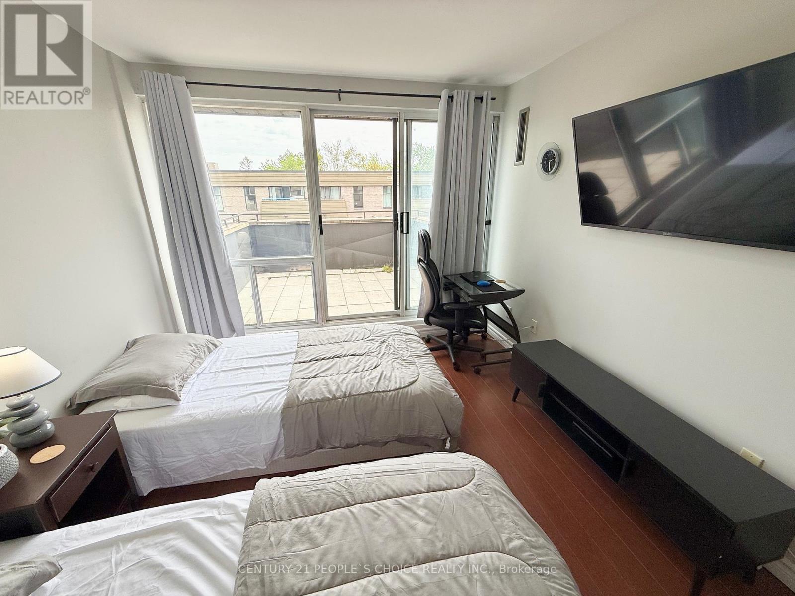 216 - 2095 Roche Court, Mississauga, Ontario  L5K 2C8 - Photo 28 - W12192514
