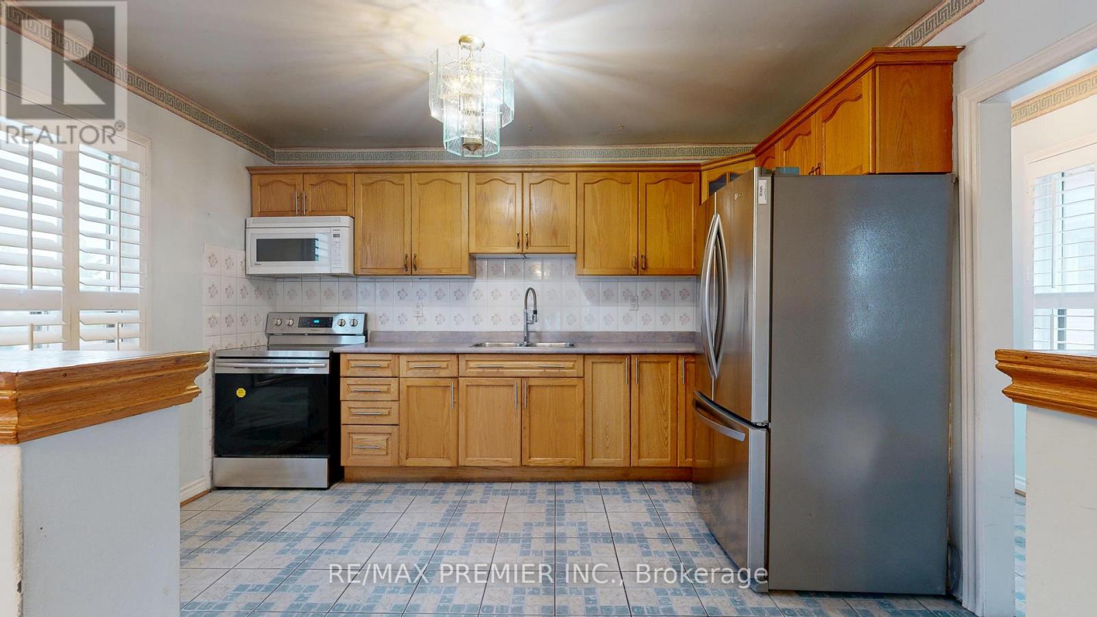 114 Branstone Road, Toronto, Ontario  M6E 4E5 - Photo 19 - W12192465