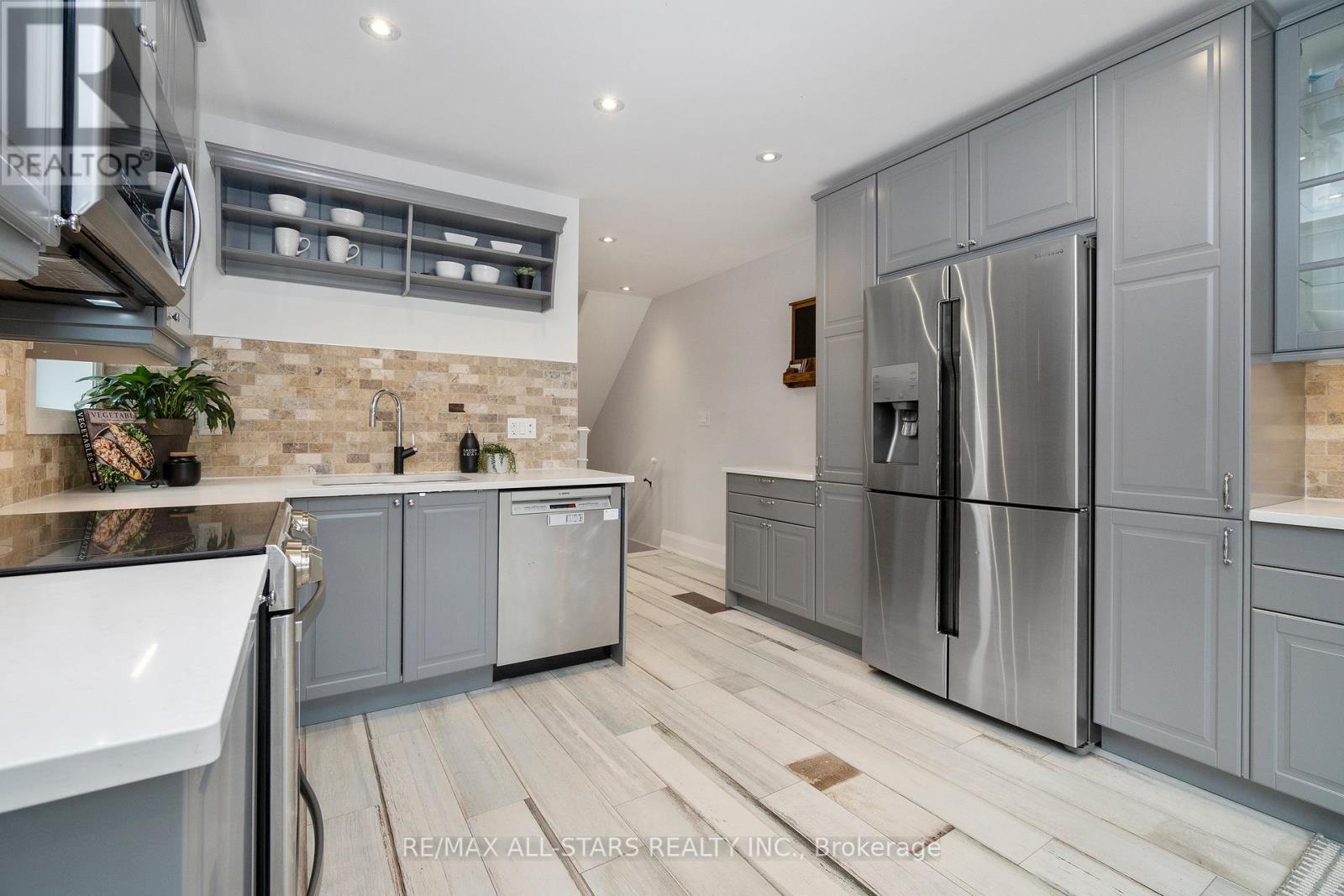 156 Leslie Street, Toronto (South Riverdale), Ontario  M4M 3C7 - Photo 12 - E12134049
