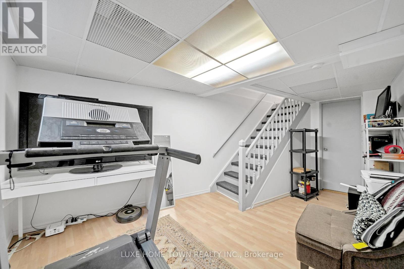 160 - 400 Mississauga Valley Boulevard, Mississauga, Ontario  L5A 3N6 - Photo 31 - W12192632