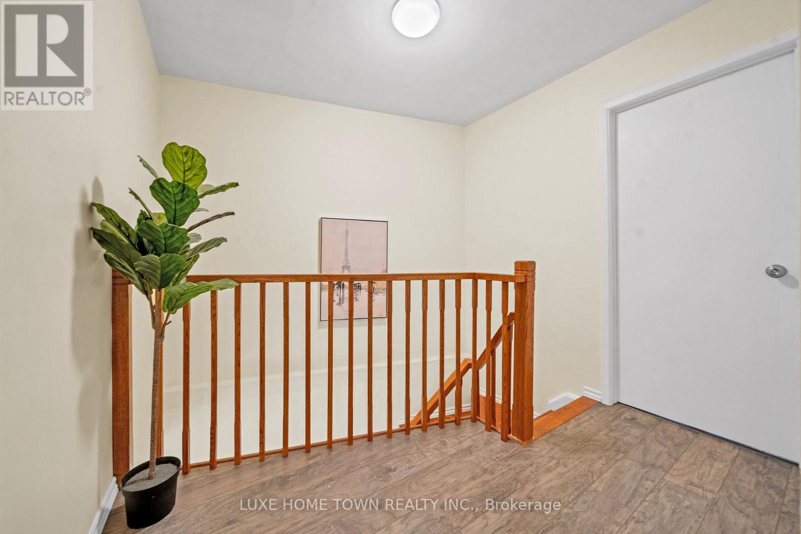 160 - 400 Mississauga Valley Boulevard, Mississauga, Ontario  L5A 3N6 - Photo 24 - W12192632