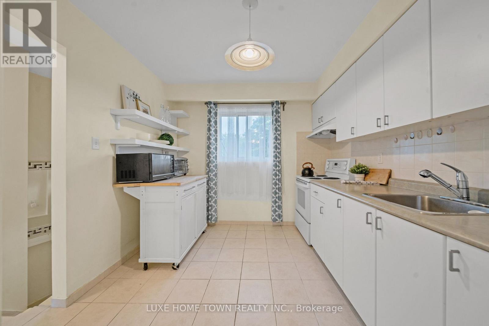 160 - 400 Mississauga Valley Boulevard, Mississauga, Ontario  L5A 3N6 - Photo 39 - W12192632