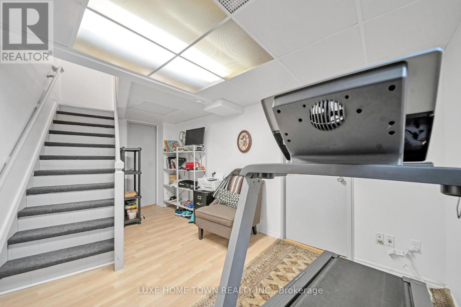 160 - 400 Mississauga Valley Boulevard, Mississauga, Ontario  L5A 3N6 - Photo 30 - W12192632