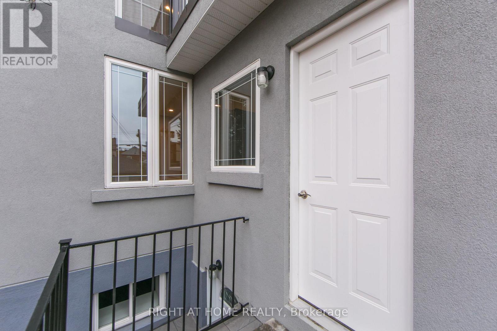 1 - 701 Dupont Street, Toronto, Ontario  M6G 1Z5 - Photo 3 - W12192645