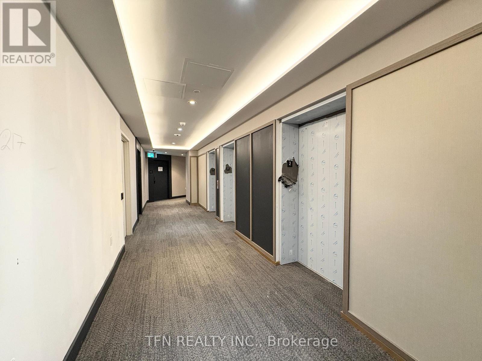 223 - 395 Dundas Street W, Oakville, Ontario  L6M 5R8 - Photo 6 - W12192668