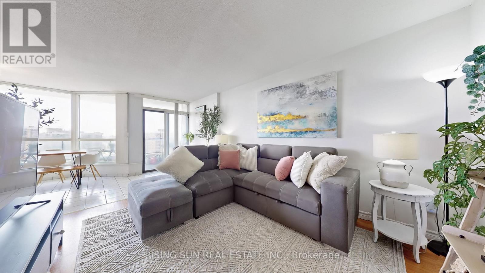 1810 - 5 Rowntree Road, Toronto (Mount Olive-Silverstone-Jamestown), Ontario  M9V 5G9 - Photo 8 - W12192706
