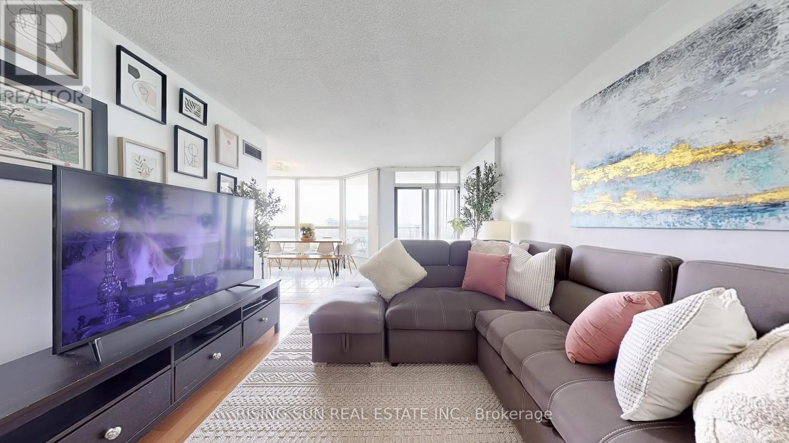 1810 - 5 Rowntree Road, Toronto (Mount Olive-Silverstone-Jamestown), Ontario  M9V 5G9 - Photo 9 - W12192706