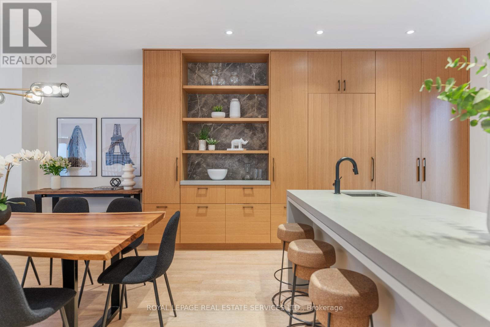 14 Lukow Terrace, Toronto, Ontario  M6R 3B8 - Photo 21 - W12192760