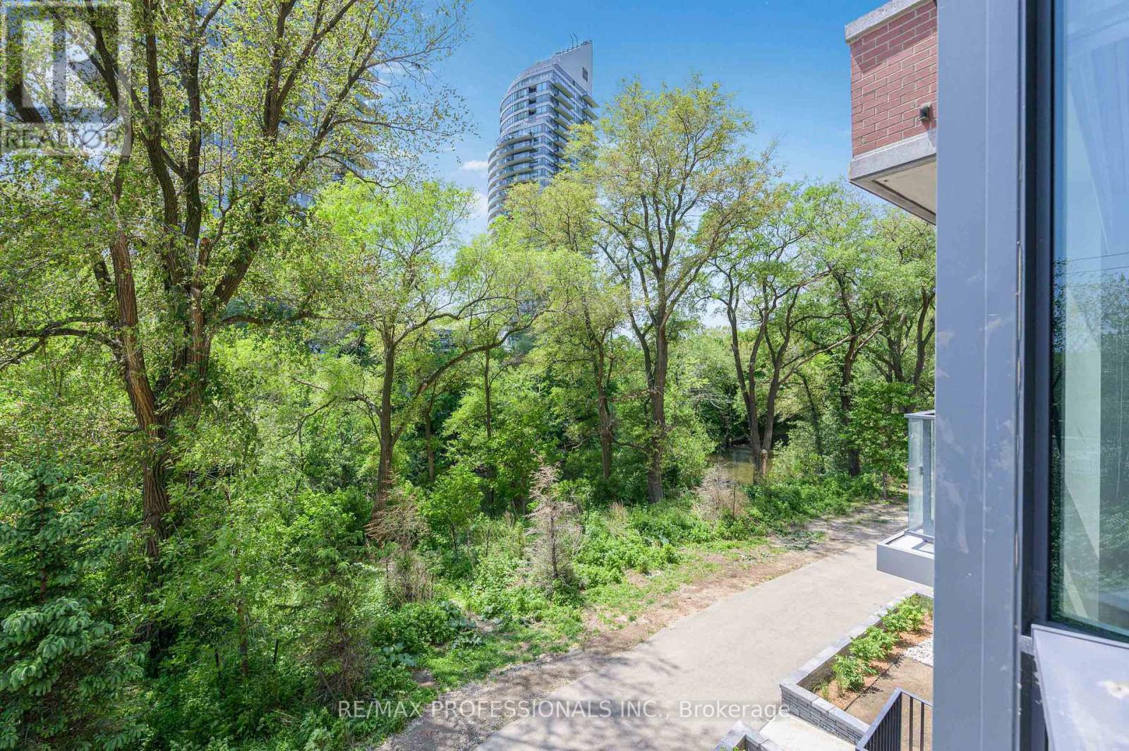 Th04 - 2212 Lake Shore Boulevard W, Toronto (Mimico), Ontario  M8V 0C2 - Photo 47 - W12192749