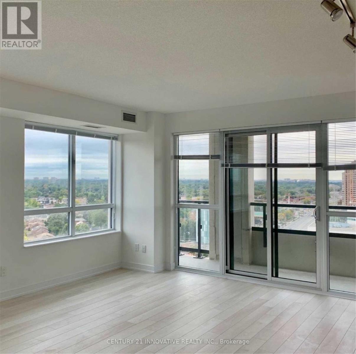 1604 - 20 Thomas Riley Road, Toronto, Ontario  M9B 1B3 - Photo 6 - W12192750