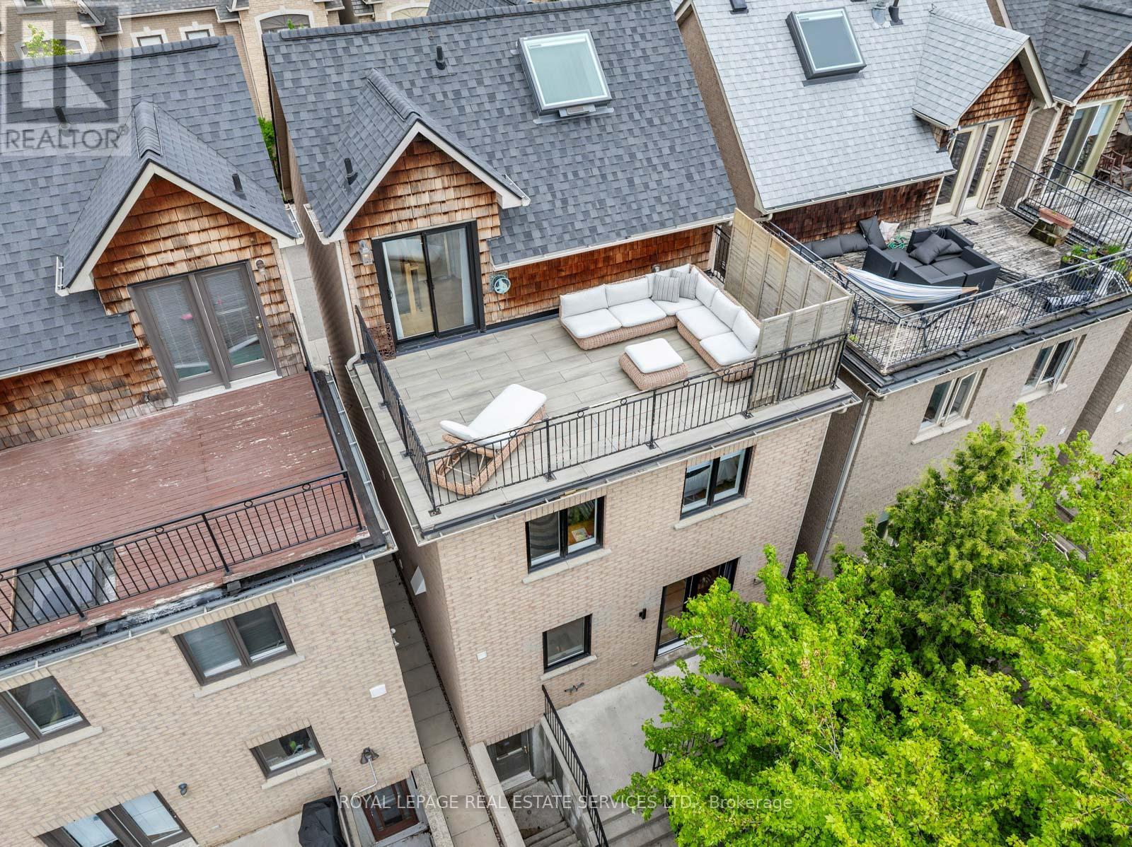 14 Lukow Terrace, Toronto, Ontario  M6R 3B8 - Photo 49 - W12192760