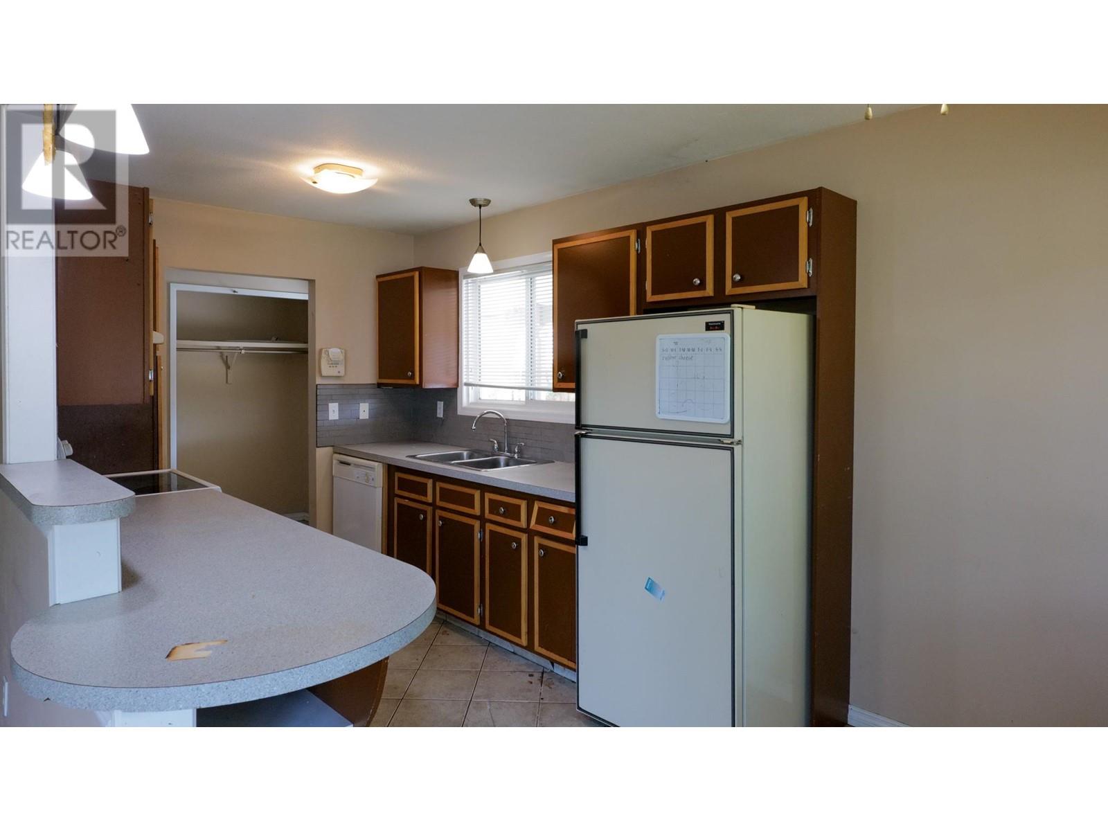 1701 45th Street, Vernon, British Columbia  V1T 7P9 - Photo 6 - 10342730