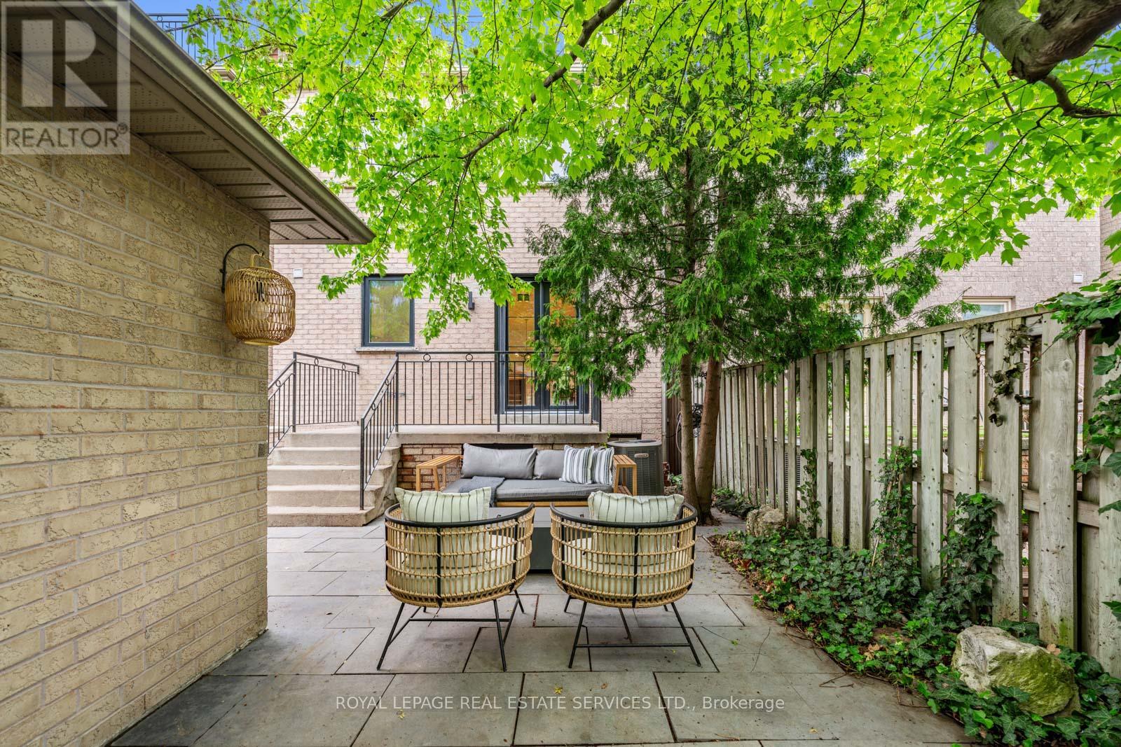 14 Lukow Terrace, Toronto, Ontario  M6R 3B8 - Photo 47 - W12192760