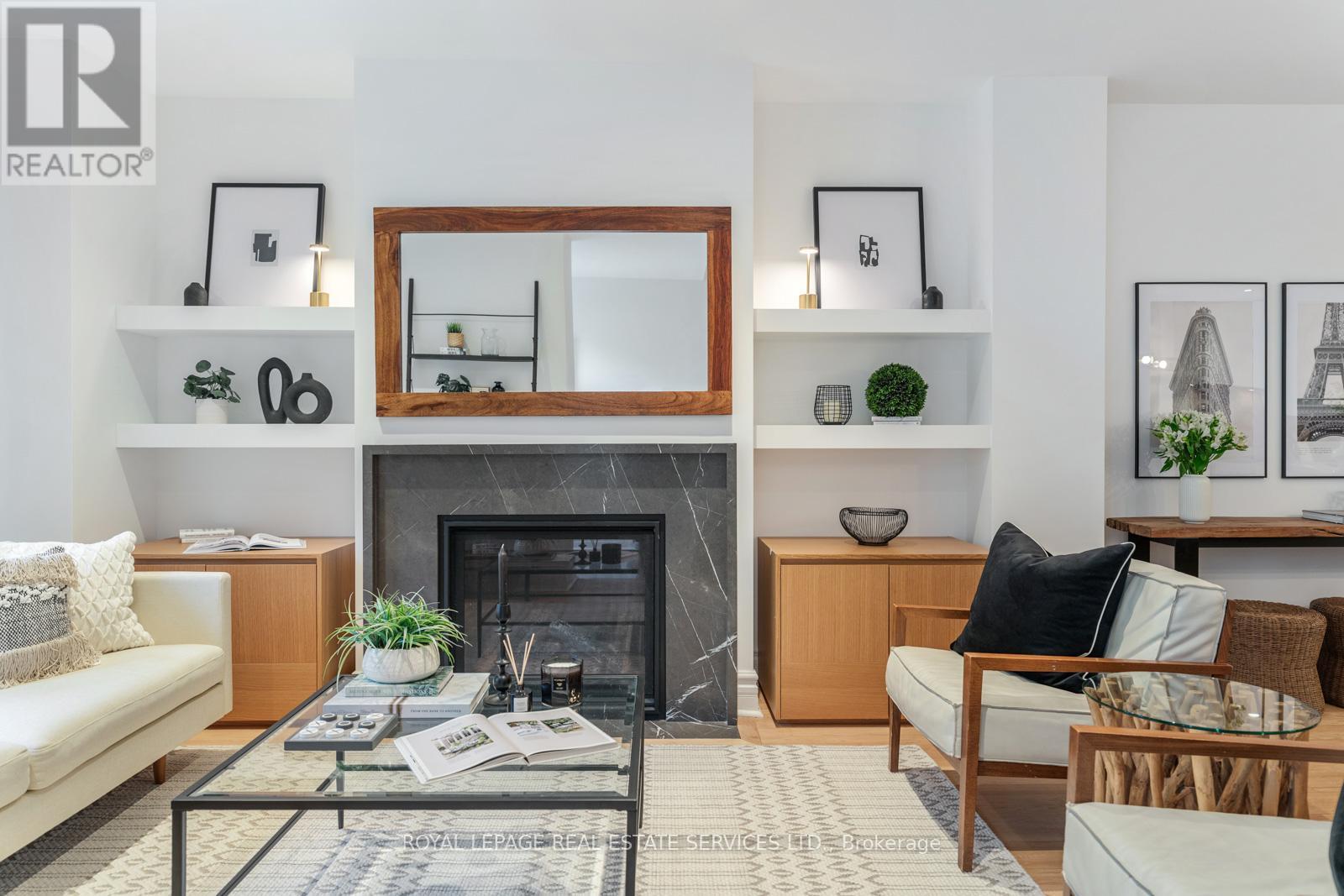 14 Lukow Terrace, Toronto, Ontario  M6R 3B8 - Photo 6 - W12192760