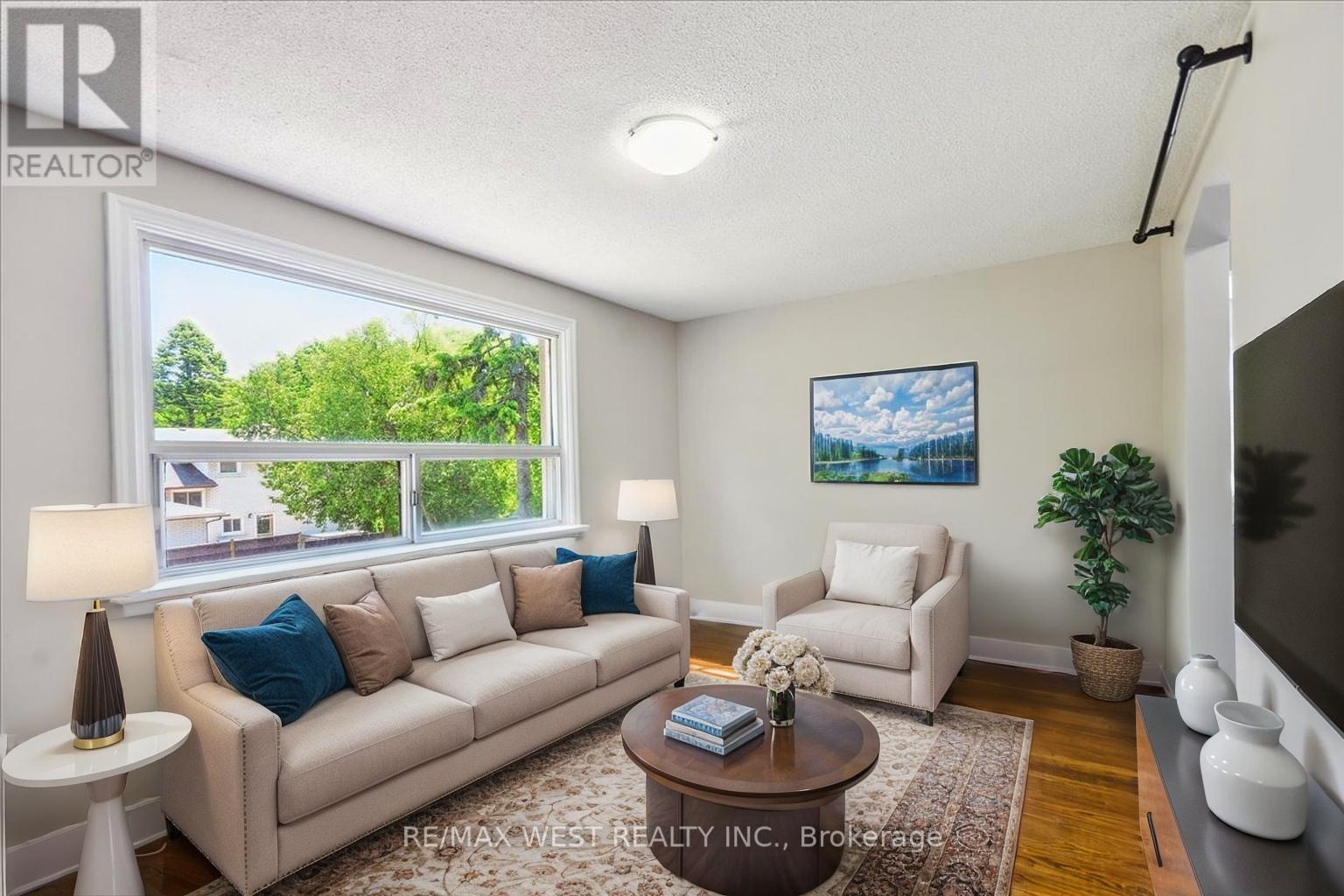 468 Lynd Avenue, Mississauga, Ontario  L5G 2L6 - Photo 14 - W12192833