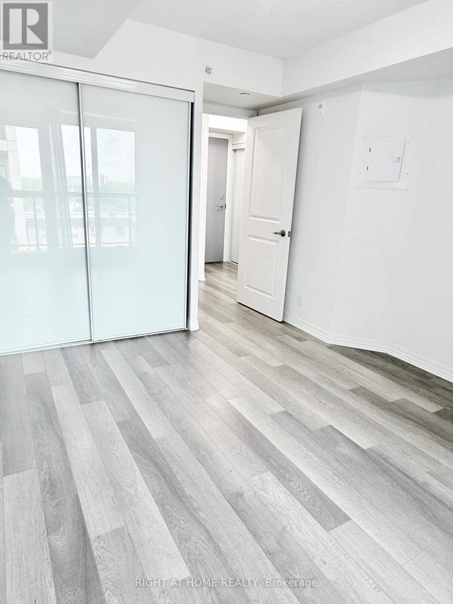 1023 - 80 Esther Lorrie Drive, Toronto, Ontario  M9W 0C6 - Photo 5 - W12192861