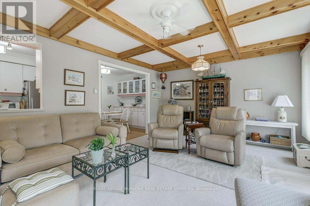 2011 Amherst Drive, Burlington (Brant Hills), Ontario  L7P 3R3 - Photo 14 - W12192900