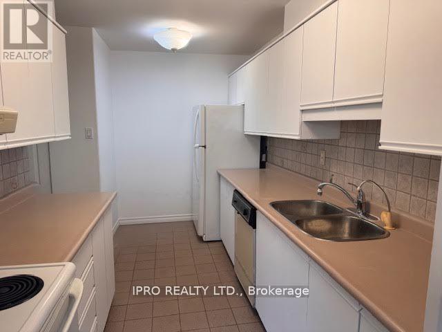606 - 65 Southport Street, Toronto, Ontario  M6S 3N6 - Photo 31 - W12192919