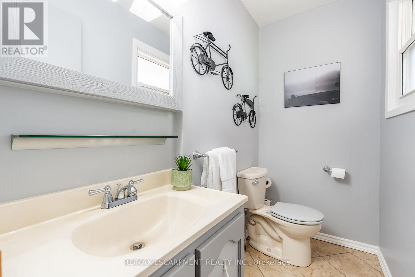 2718 No 8 Side Road, Burlington, Ontario  L7P 0E6 - Photo 22 - W12192925