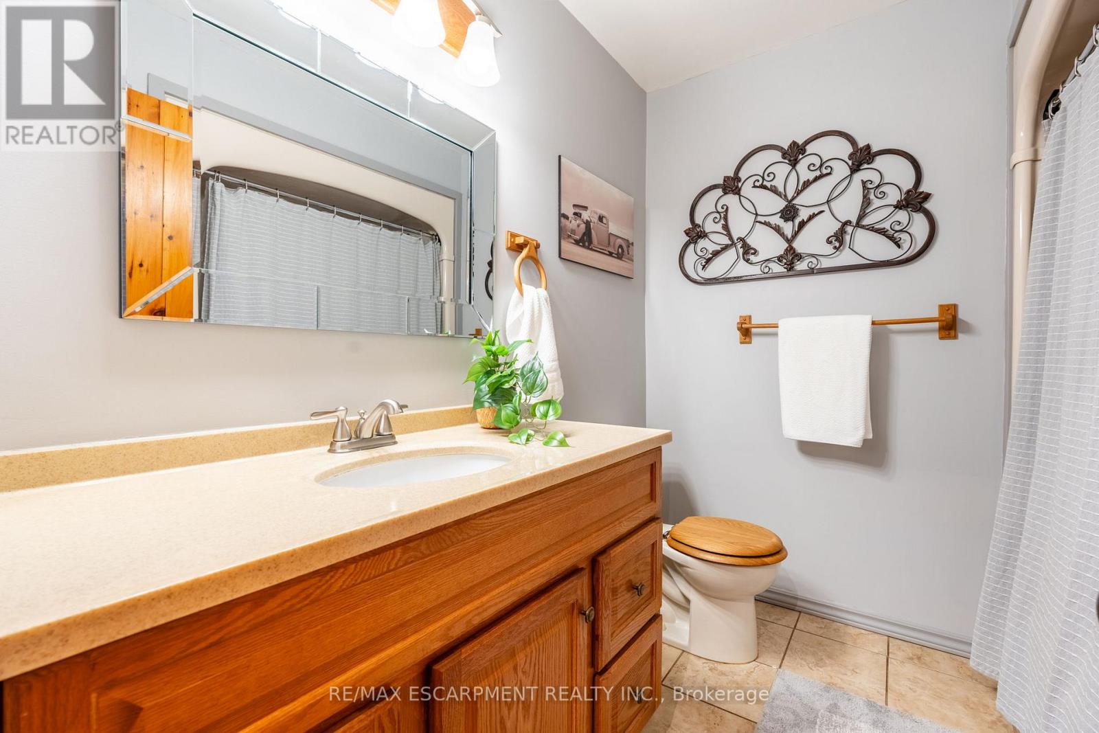 2718 No 8 Side Road, Burlington, Ontario  L7P 0E6 - Photo 26 - W12192925
