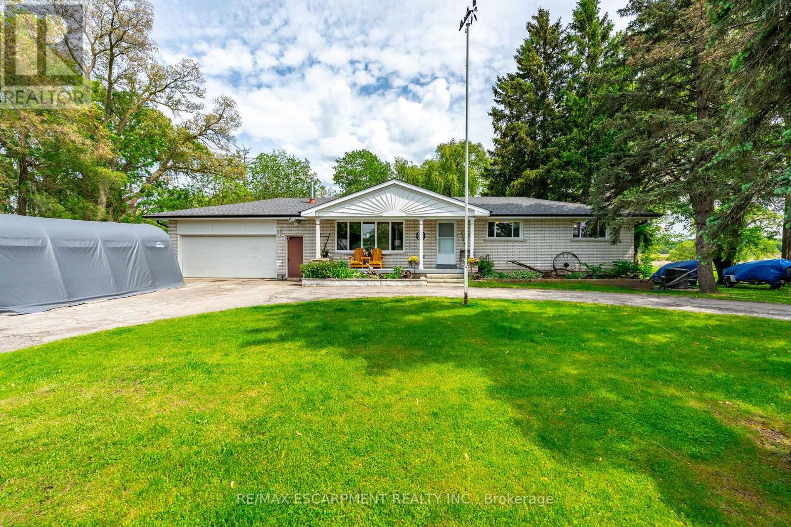 2718 NO 8 SIDE ROAD, Burlington, Ontario