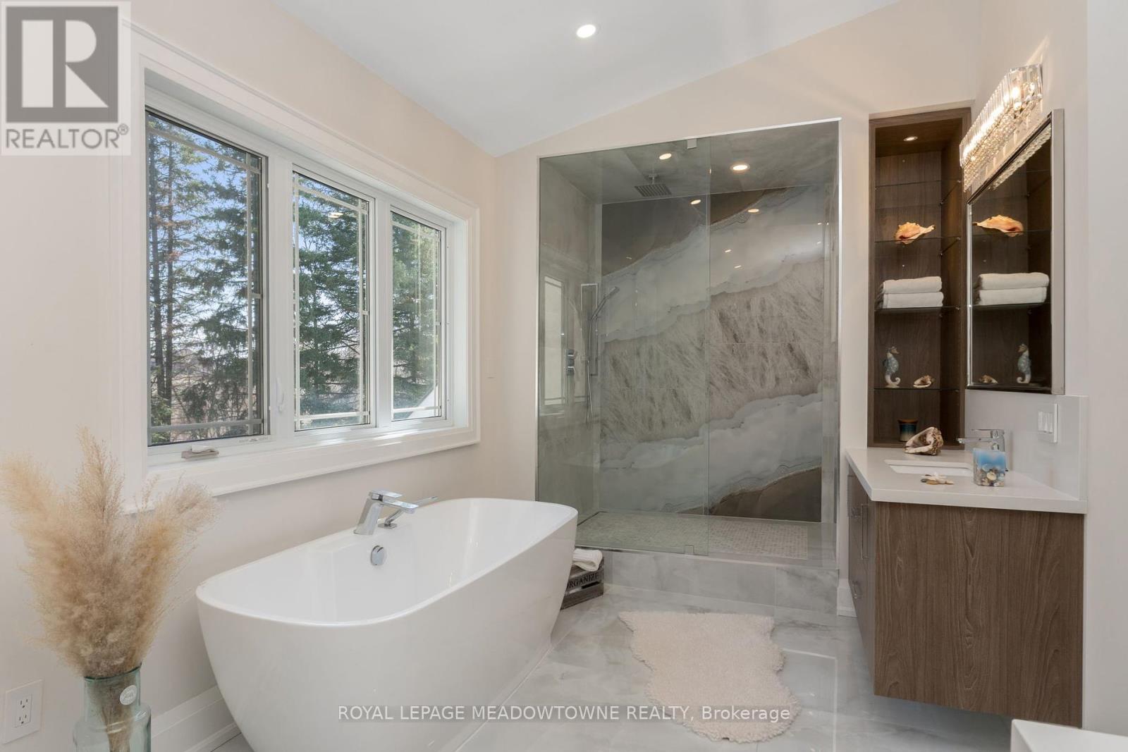 13867 Heritage Road, Caledon, Ontario  L7C 3E9 - Photo 20 - W12192945