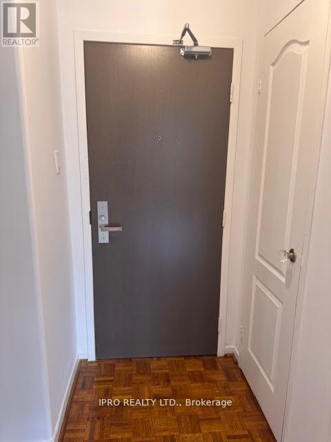 606 - 65 Southport Street, Toronto, Ontario  M6S 3N6 - Photo 8 - W12192919