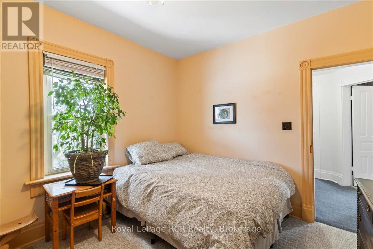 148 4th Street Sw, Arran-Elderslie, Ontario  N0G 1L0 - Photo 15 - X12100304