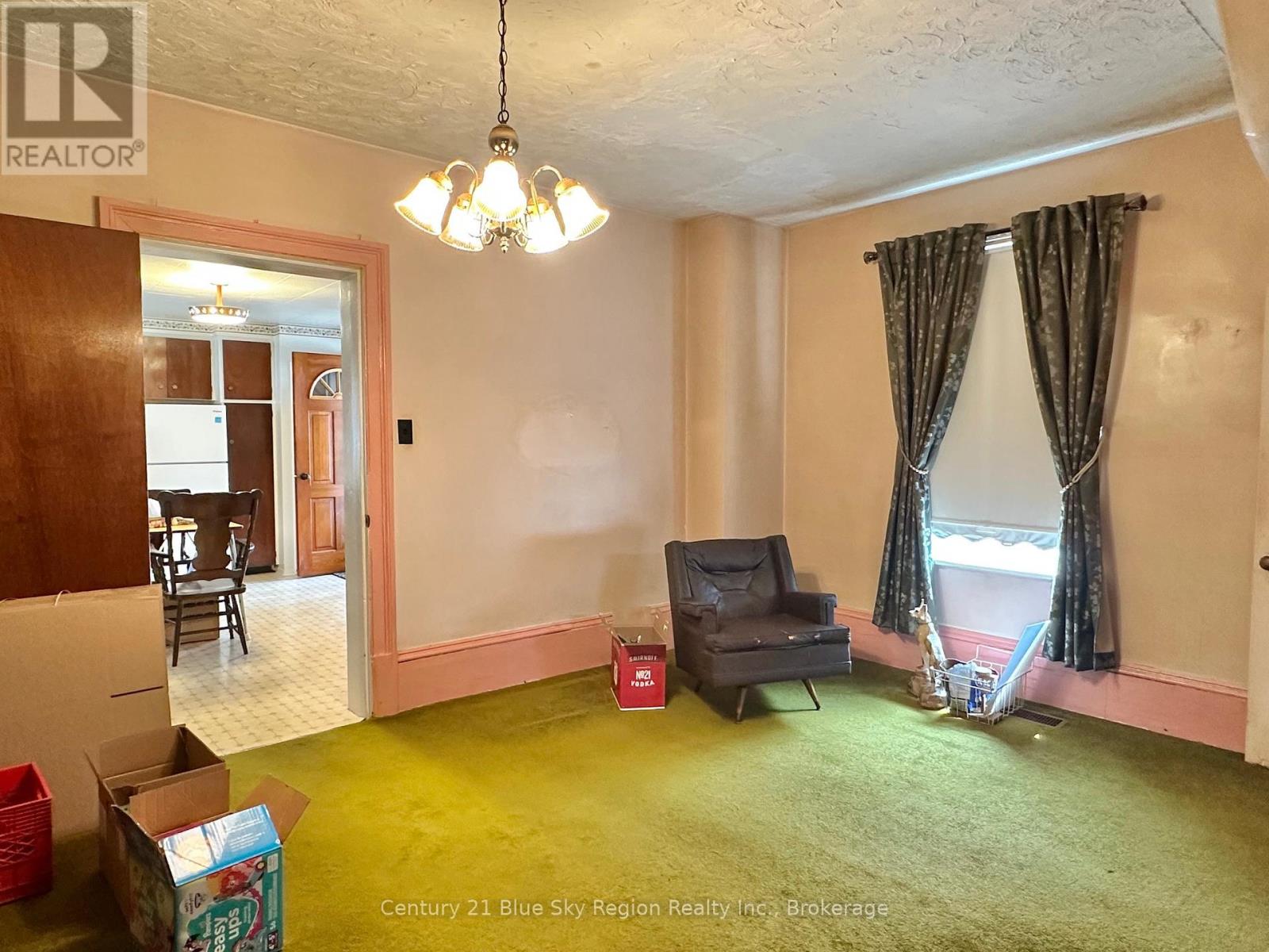 461 Brydges Street, Mattawa, Ontario  P0H 1V0 - Photo 5 - X12193107