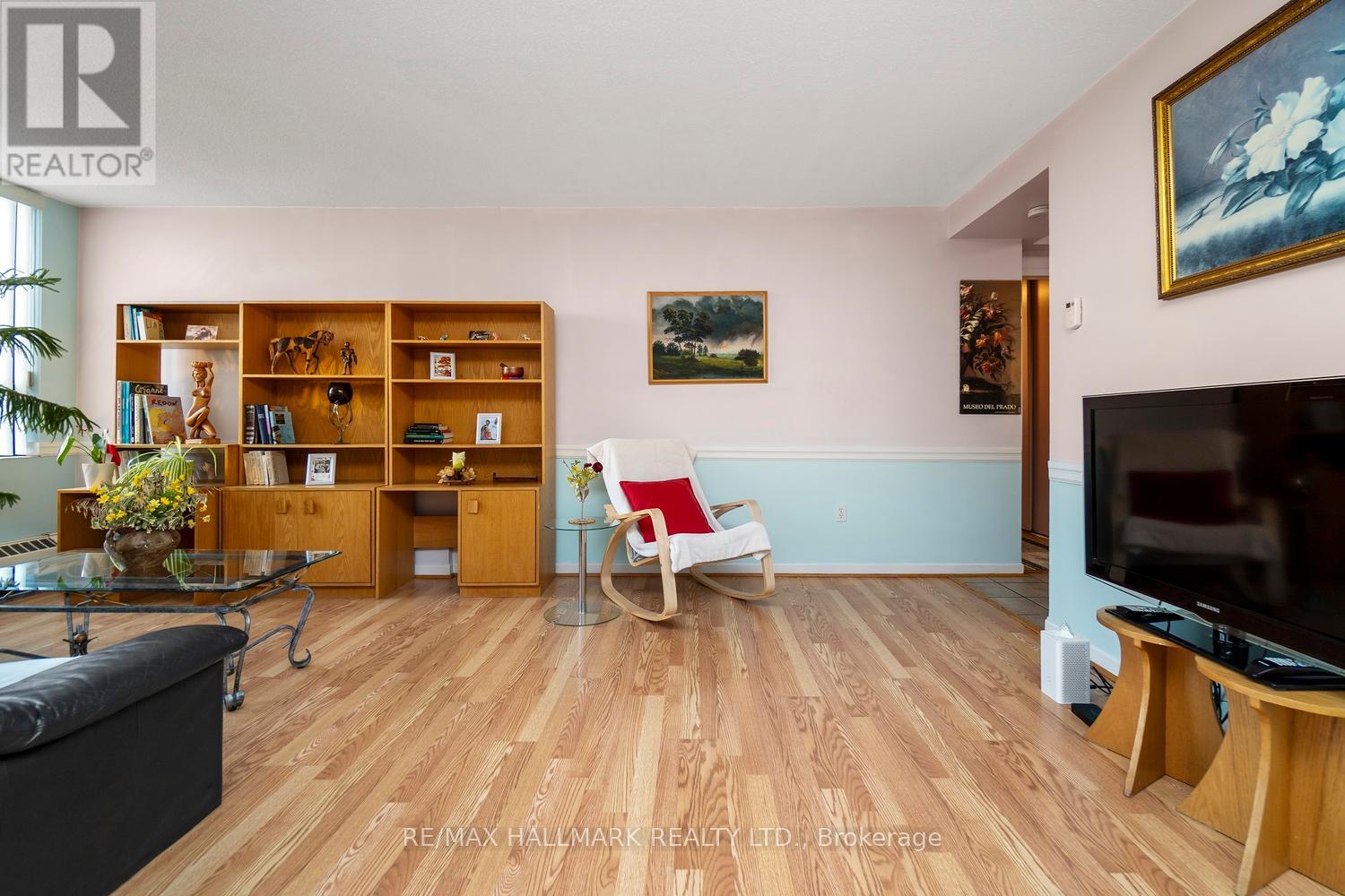 801 - 2542 Argyle Road, Mississauga, Ontario  L5B 2H5 - Photo 12 - W12192684