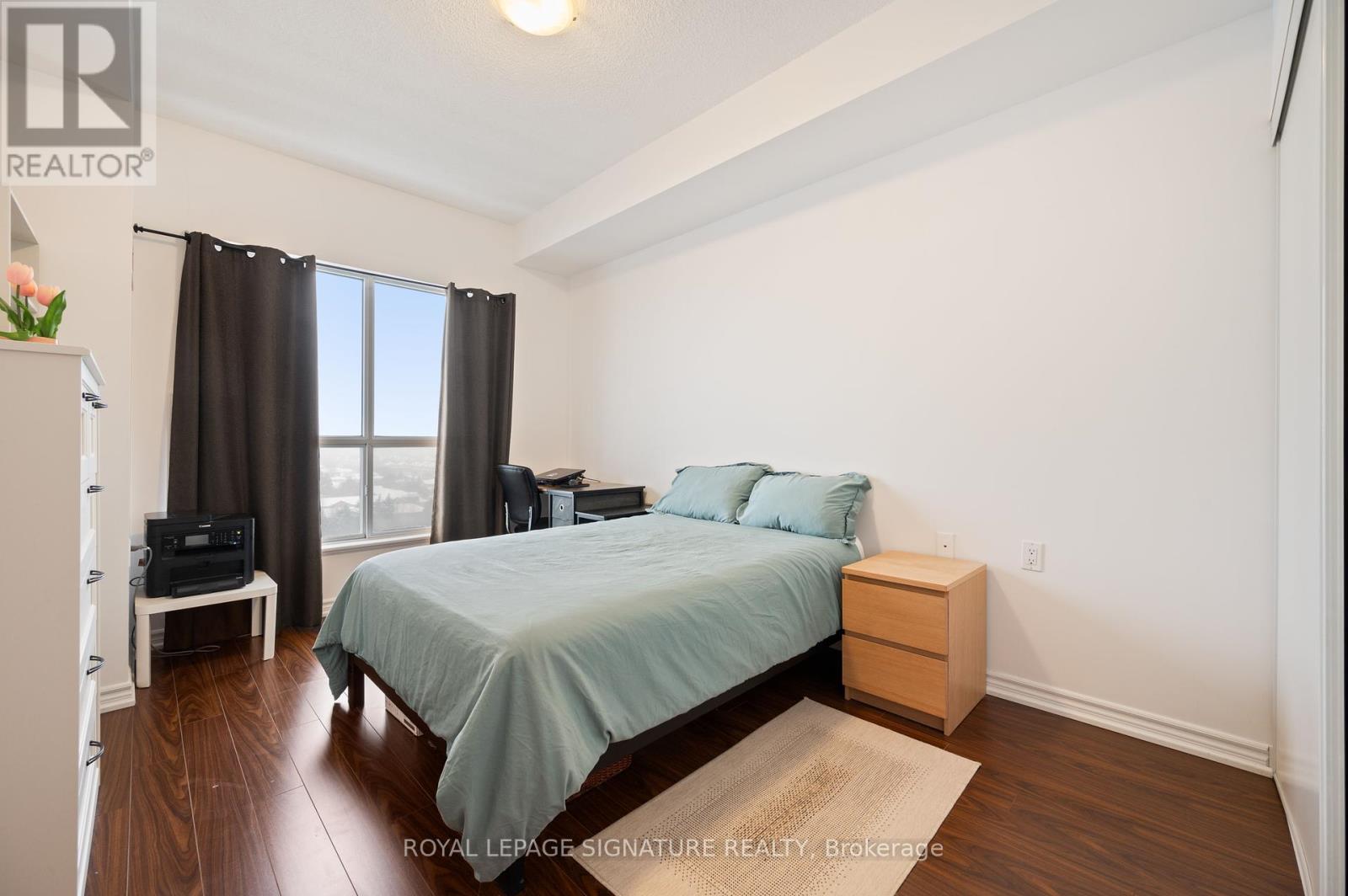 1003 - 810 Scollard Court, Mississauga, Ontario  L5V 0A7 - Photo 19 - W12193038