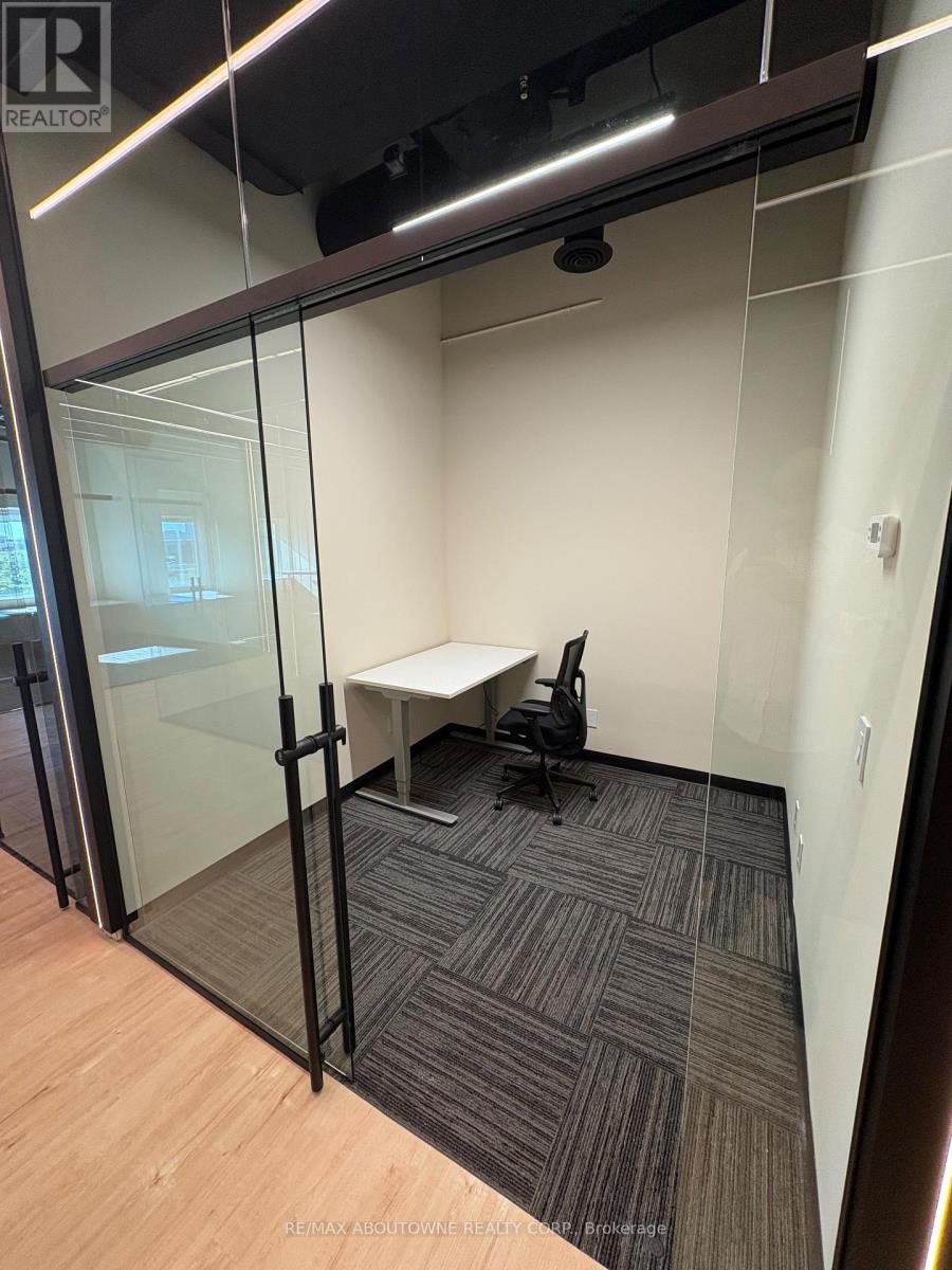 211-1 - 320 MATHESON BOULEVARD W, mississauga (gateway), Ontario