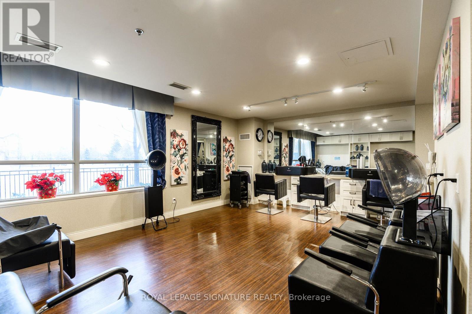 1003 - 810 Scollard Court, Mississauga, Ontario  L5V 0A7 - Photo 43 - W12193038